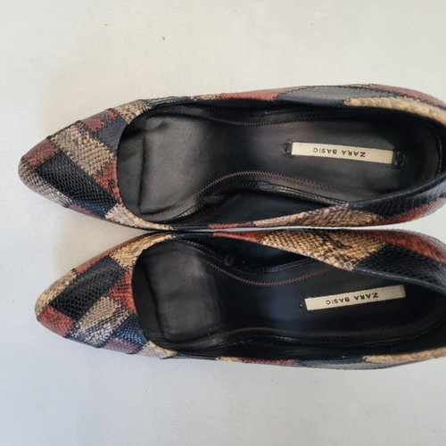 Zara multicolor snake skin pattern pumps size 38 like new