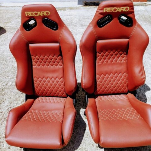 Recaro Bucket Seats like new, sport