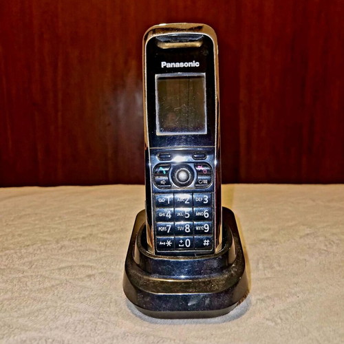 Panasonic phone with color screen and SIM card, like new