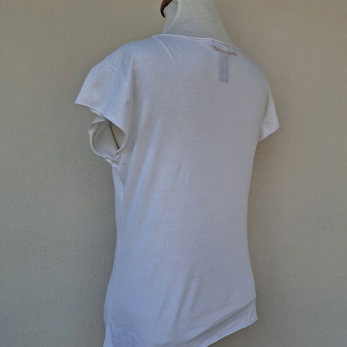 DKNY Jeans blouse white like new, sizes M-L