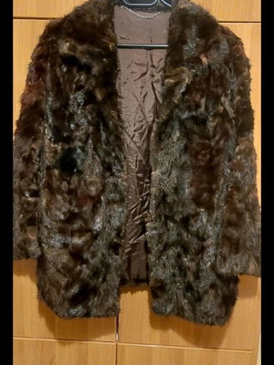 Vintage natural fur coat from 1960 like new, brown