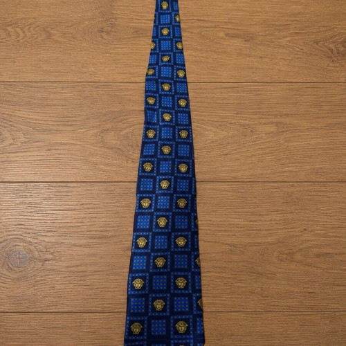 Gianni Versace silk tie like new, blue and gold