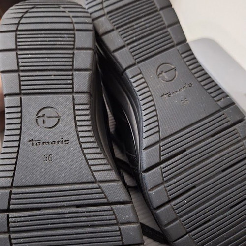 Tamaris PureRelax Black Leather Sneakers Like New Size 36