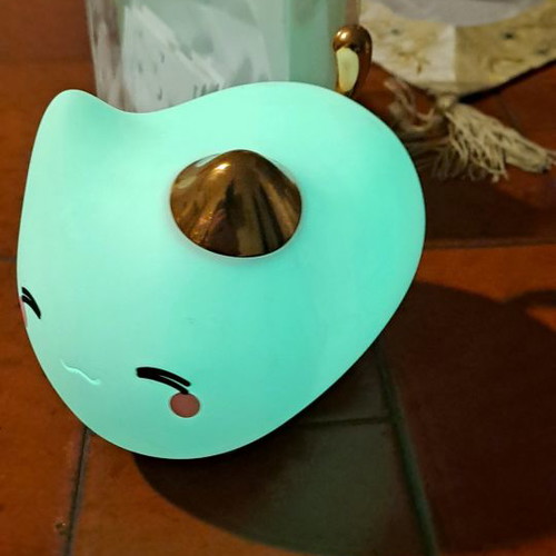 Lamp new with charger in various colors for kids