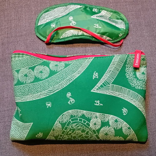 Collectible Emirates travel pouch and sleep mask new