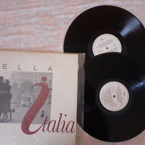 Music vinyls used, Boney M, Mikis Theodorakis, Viva Disco, Bella Italia double album