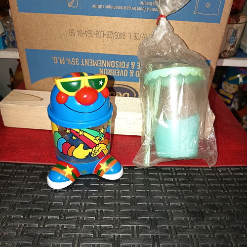 Happy vintage kids glasses like new, pack of 2