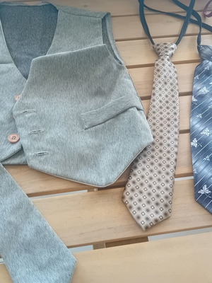 Baby set with vest and children's ties new