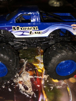Monster truck like new
