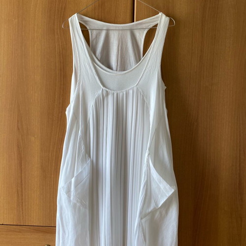 Pleated dress new, white, double layer with pockets
