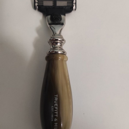 Truefitt & Hill shaving razor like new, compatible with Gillette Mach 3