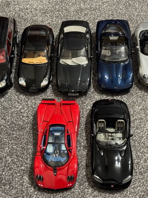 Συλλογή 6 μοντέλων αυτοκινήτων 1:18 Maisto, Bburago & Motor Max, πλήρες σετ