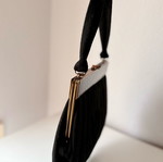 Vintage velvet bag like new, black handbag