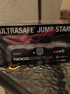 Noco Genius Boost Plus 12V 1000A car jump starter
