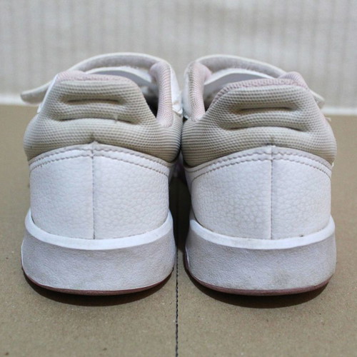 Girls' Adidas athletic shoes used, size 35, white