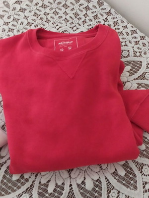 Red sweatshirt used with long sleeve, size XS