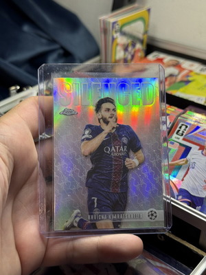 Kvicha Kvaratskhelia Silenced Topps Chrome PSG Card new