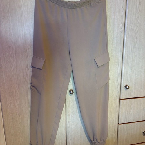 Zara pants like new, thin beige fabric size M