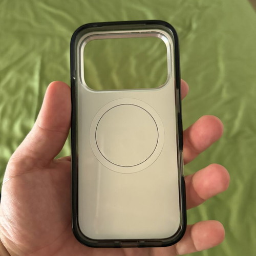 Karl Lagerfeld iPhone 17 Pro case