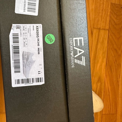 Emporio Armani Sneakers White used, size 45 1/3