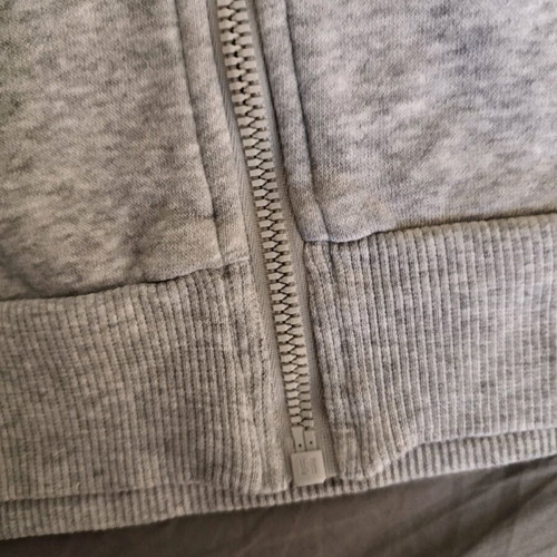 Grey cardigan used for kids 9-10 years H&M XS