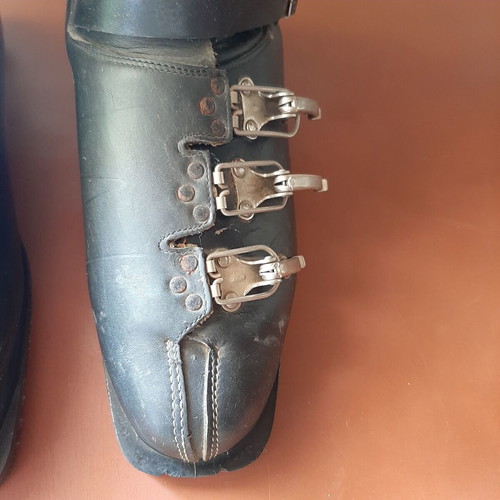 Vintage German leather ski boots used, 1960s