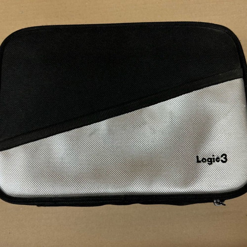 Logic3 Nintendo Gameboy SP Carrying Case with Accessories and Game used