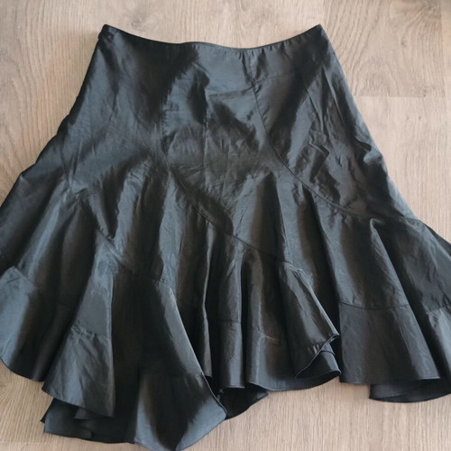 Motivi asymmetric skirt with ruffles black like new