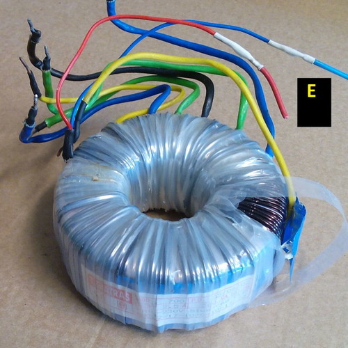 Toroidal transformer primary 300 VA 230 V used