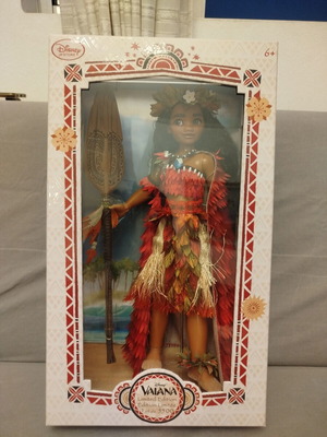 Disney Limited Edition Vaiana Moana Doll new