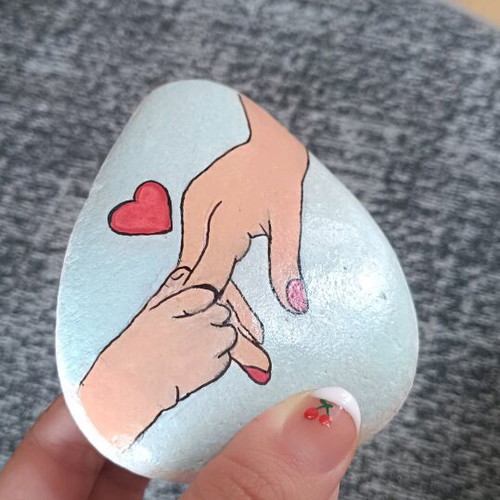 Painted stone new with acrylic colors