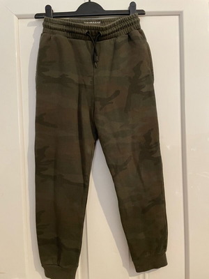 Primark - camo sweatpants age 11-12