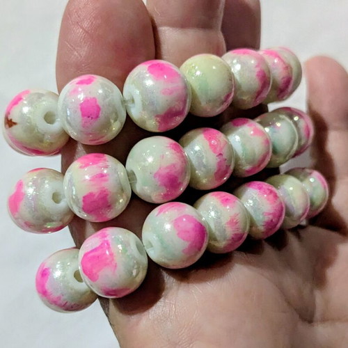 Set of 3 handmade bracelets with solid glass beads fuchsia and white, like new