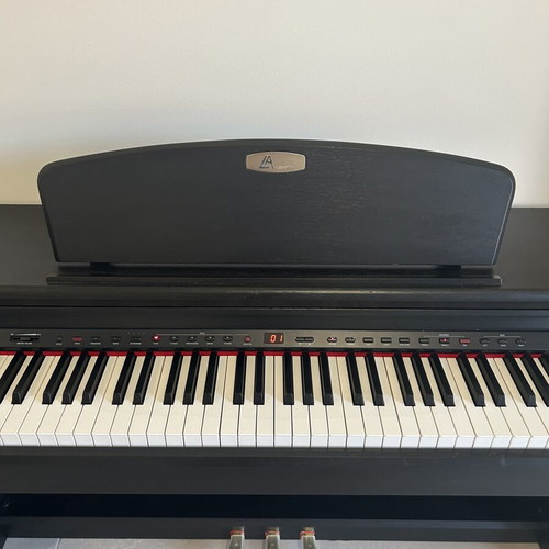 Electric piano like new