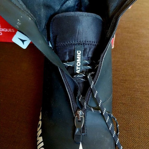 Atomic Pro S2 Nordic Ski Boots like new, compatible with Salomon