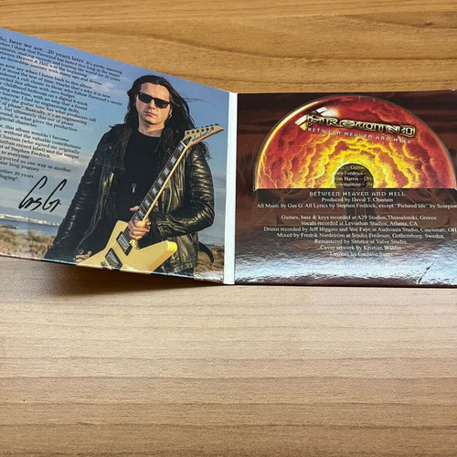 Metal Hammer Magazine November 2022 with Firewind CD like new