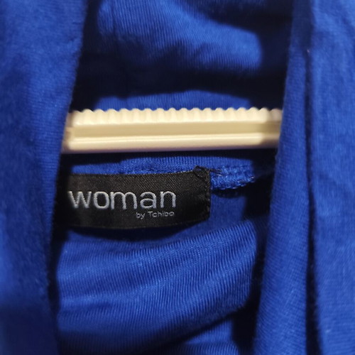 Blue turtleneck blouse like new made of viscose