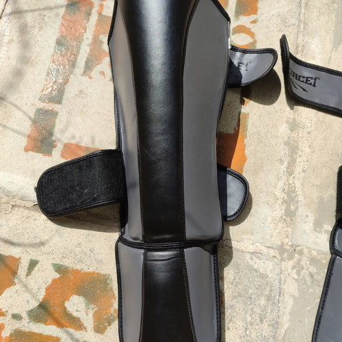 Kickboxing MMA Set Seven Hellas Helmet and Force1 Shin Guards Large like new