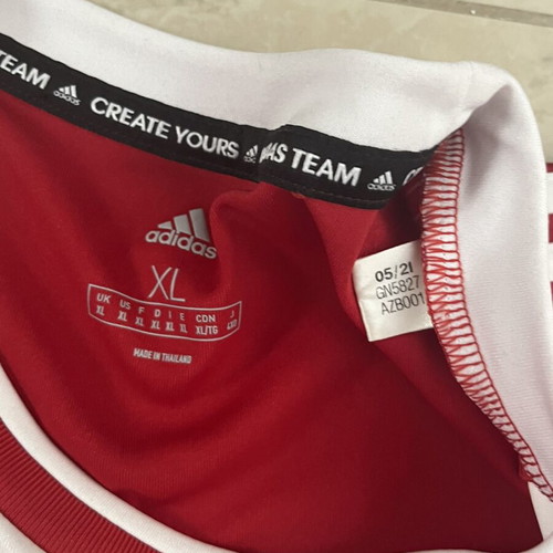 Olympiacos 21/22 Europa League Home Jersey like new, size XL