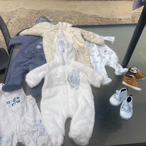 Winnie the Pooh kids clothes bundle 0-3 months like new