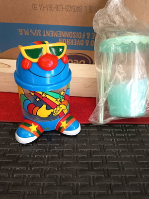Happy vintage kids glasses like new, pack of 2