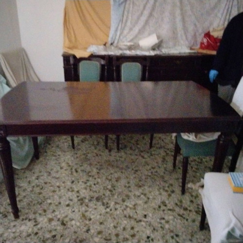 Solid wood dining table like new dark brown