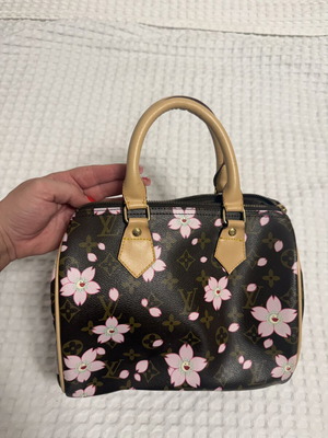 Handbag with flowers like new, medium size, brown multicolor