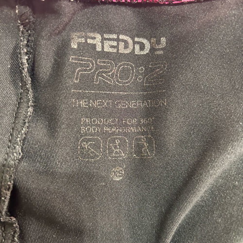 Freddy Pro 2 gym shorts size XS used, black and pink