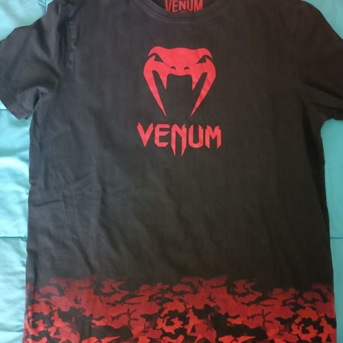 Venum T-shirt like new, black and red, size medium