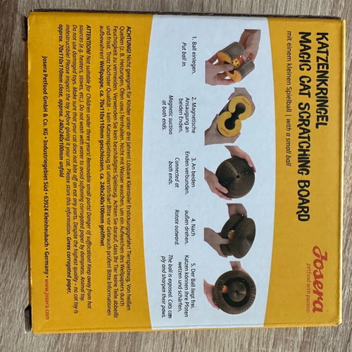 Cat scratching toy like new, interactive