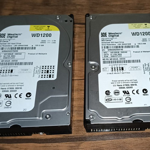 Western Digital WD1200 120GB IDE hard drives, pack of 2