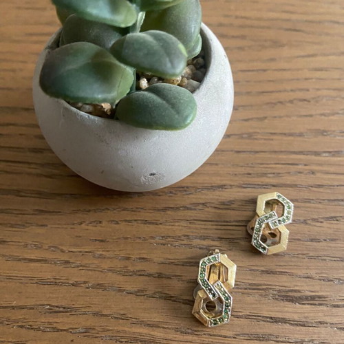 Set of 2 vintage clip-on earrings like new, blue and gold
