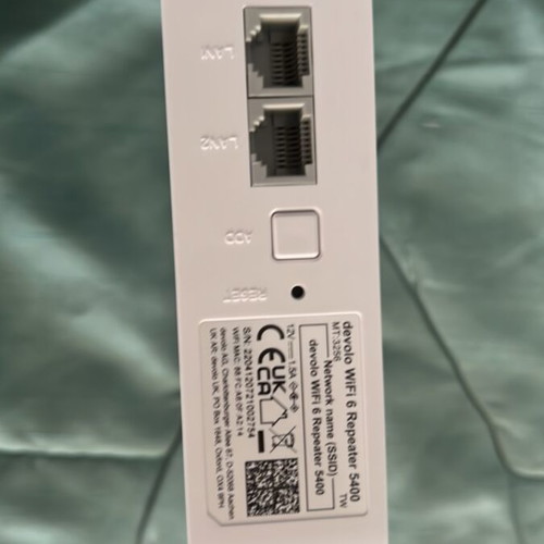 Devolo Wi-Fi Repeater 5400 new