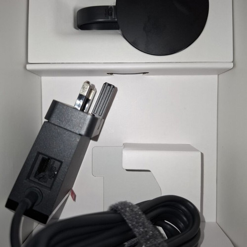Google Stadia Founder's Edition console bundle with 3 controllers